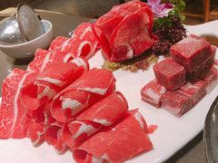 精品牛三珍-捞王锅物料理(上海世茂广场店)