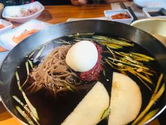 -唯成•韩国炭火烤肉 유성고기