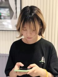 -PE SALON