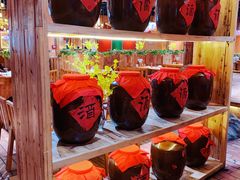 -老滇山寨•云南特色菜•地方菜•民族风情歌舞表演(金碧店)