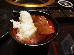 -山川小町·极番烧肉(新地假日广场店)