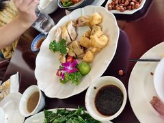 -亚龙湾老厨房·海南家常味