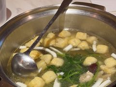 -喃喃椰·糟粕醋·椰子鸡火锅(七堡花园店)