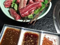 -虎焱炭火烧肉
