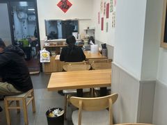 -丽影重庆小面(定西路店)