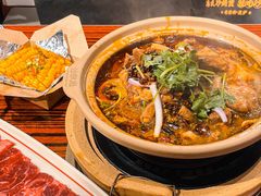 -沙胆彪炭炉牛杂煲(上海日月光广场店)