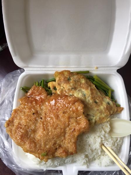 东东自选快餐(黄埔店)-"出差临时在这家店铺对付口吃的.本来想在旁.