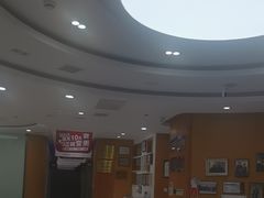 -雅悦齿科(顾村公园店)