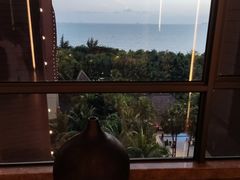 -三亚湾海居铂尔曼度假酒店