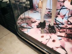 -PRADA普拉达(国金中心店)