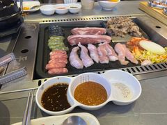 -香猪坊(远洋未来店)