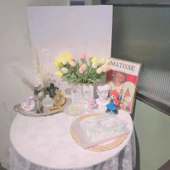 -VIVI BEAUTY  美甲美睫皮肤管理中心