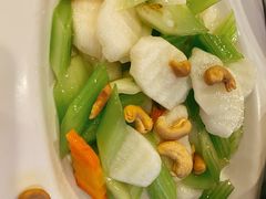 -鑫巴蜀小镇 · 水煮鱼专研店(玉桥店)