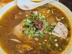 越式濑粉-大头虾越式风味餐厅(光明广场店)