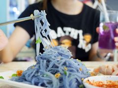 猪肉拌面-蝶豆花蓝面条