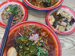 -刘二姐襄阳牛肉面(鸟巢店)