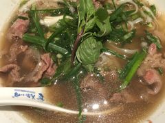 -美奈小馆·越南料理(中航城君尚购物中心店)