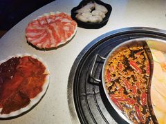 -二荆条·蜀鲜汇城市森林火锅