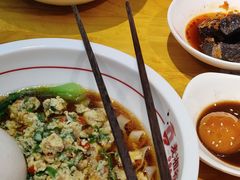 -呷佬·长沙手工米粉(金沙江路店)