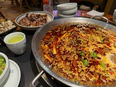 -小饕荟雅安贡椒鱼鲜馆(广福桥店)
