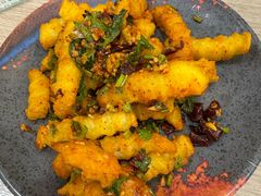 -花馬肆.云南过桥米线(汉神购物广场现场熬汤店)