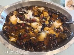 -鑫巴蜀小镇 · 水煮鱼专研店(玉桥店)