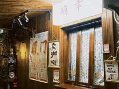 -溪岸路花鸟市场