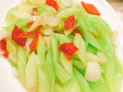 西芹百合-章氏(车站北路店)