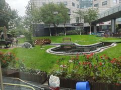 -星巴克(北京西大望路温特莱店)