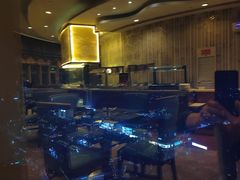 -怡豪大饭店·49楼旋转自助餐厅