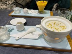 满陇桂雨燕窝-燕庭·纯燕窝·甜品下午茶(日月光店)