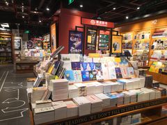 -西西弗书店&矢量咖啡(凯德晶萃广场店)