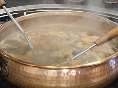 -阿山卓·野生菌火锅·纳西火塘烤肉