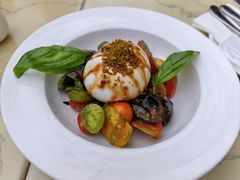 意大利布拉达芝士沙律-太平山餐厅(山顶道店)