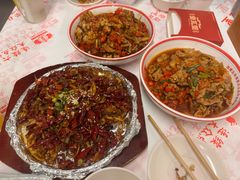 -堂瓦里·33年传统赣菜(第一街区店)