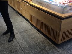 面包甜点陈列柜-卡滋贝诺动物奶油生日蛋糕(亚太潮尚店)