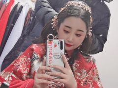 -翩若国风汉服体验馆