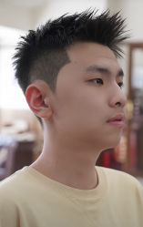 -海文先生国潮烫染男士理发馆
