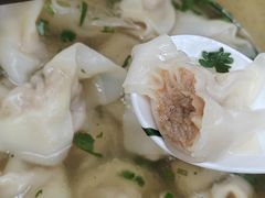 -周震馄饨