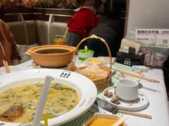 -渔语鱼新川菜Bistro(万象天地店)