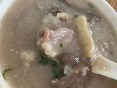 -洲心明记烧肉大粥(总店)
