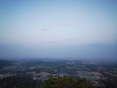 -鬼笑石后山停车场