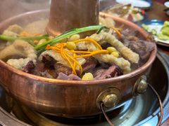 -岳记兴隆·青城腊排铜火锅(融创店)
