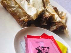 紙包骨-香山家宴