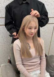-3·3HAIR SALON