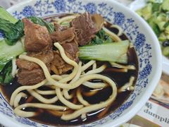 -馅老满·生春阁(慕田峪店)