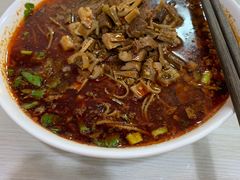 -崇州余荞面(落虹桥店)