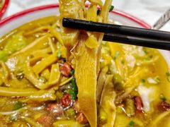 -塞上张记桂林米粉(金凤万达店)