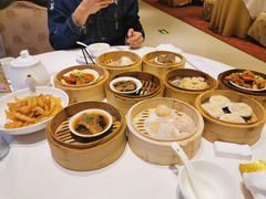 -万龙洲海鲜(大兴绿地缤纷城店)