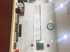 -上海市静安区图书馆(新闸路馆)
